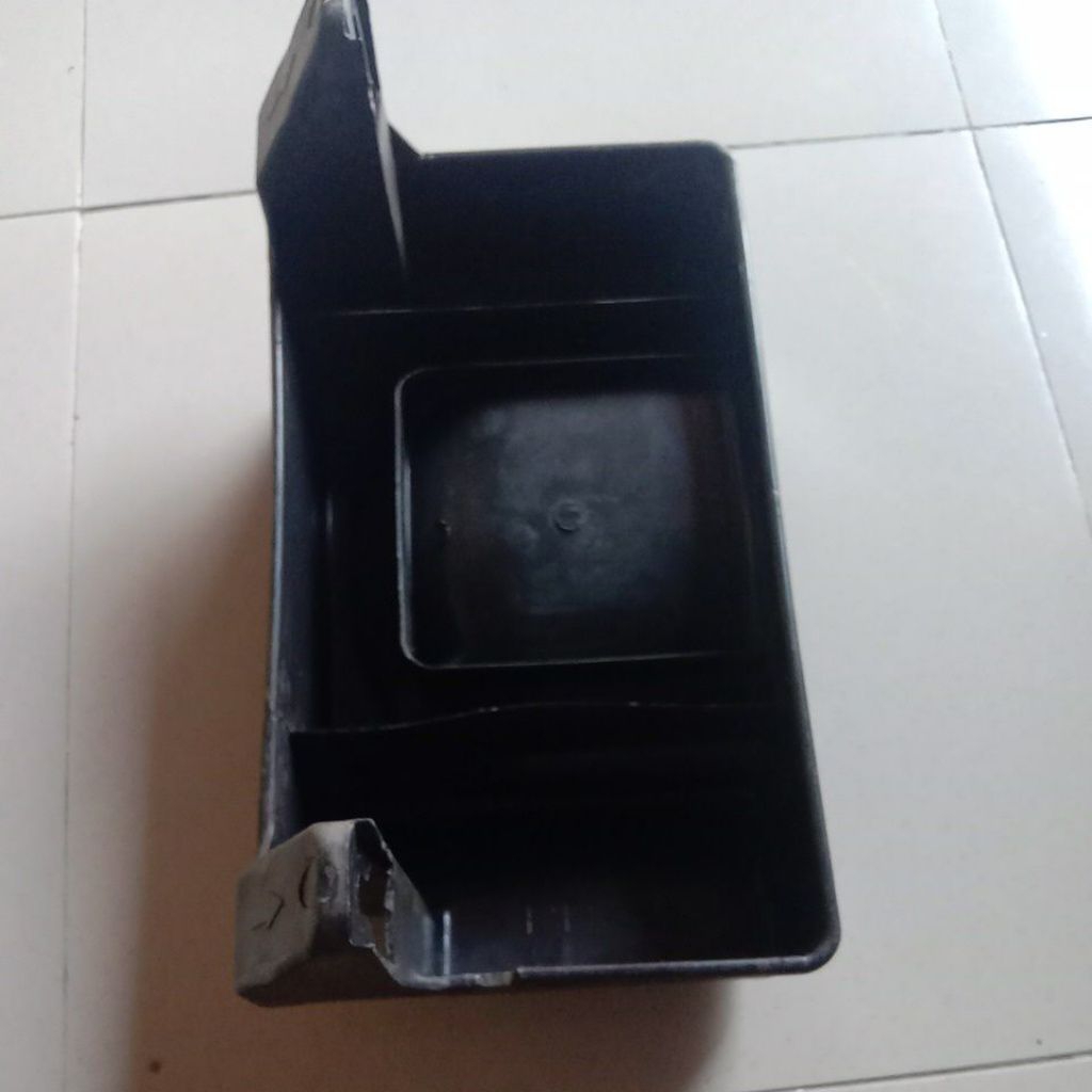 Tampungan air kulkas 2 pintu