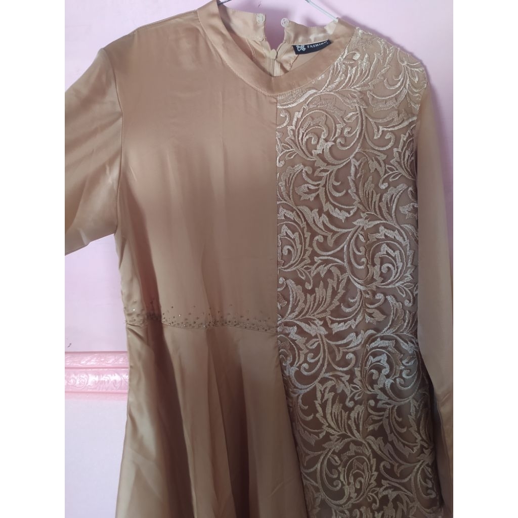 Gamis Pesta preloved