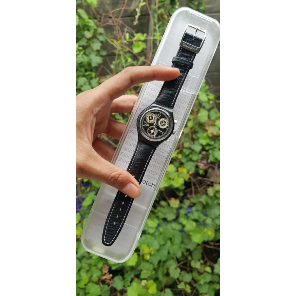 swatch chrono vintage black