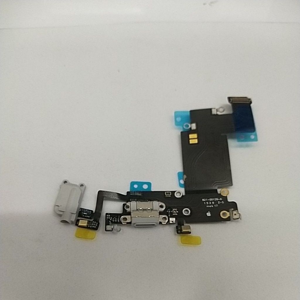 FLEXIBLE CHARGER IPHONE 6S PLUS