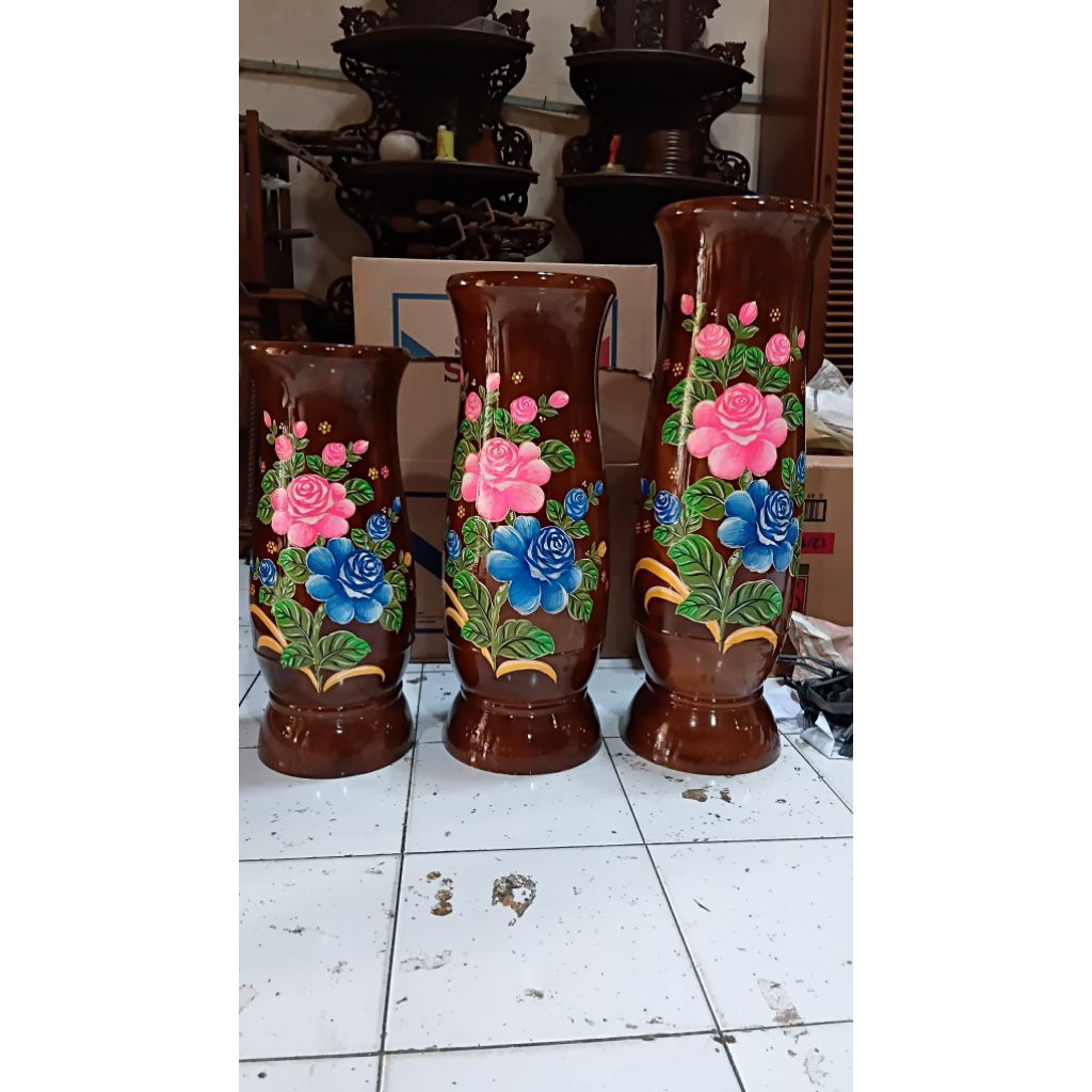 GUCCI Vas bunga Lukis Warna satu set