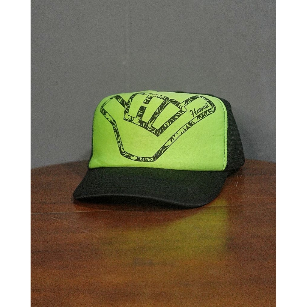Topi Trucker Vintage "HANGLOOSE HAWAII" Jaring Pantai Surfing Hijau Stabilo | HAWAIIAN HEADWEAR