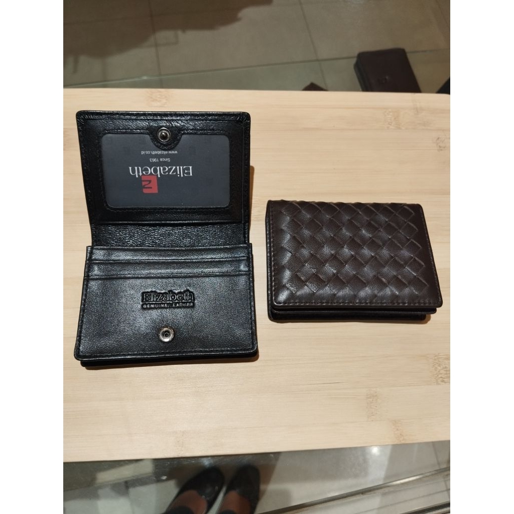 Dompet kartu elizabeth