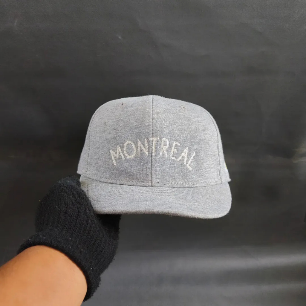 Topi Snapback Visor Pendek Unisex Pria Wanita FRUIT OF THE LOOM - Montreal Misty