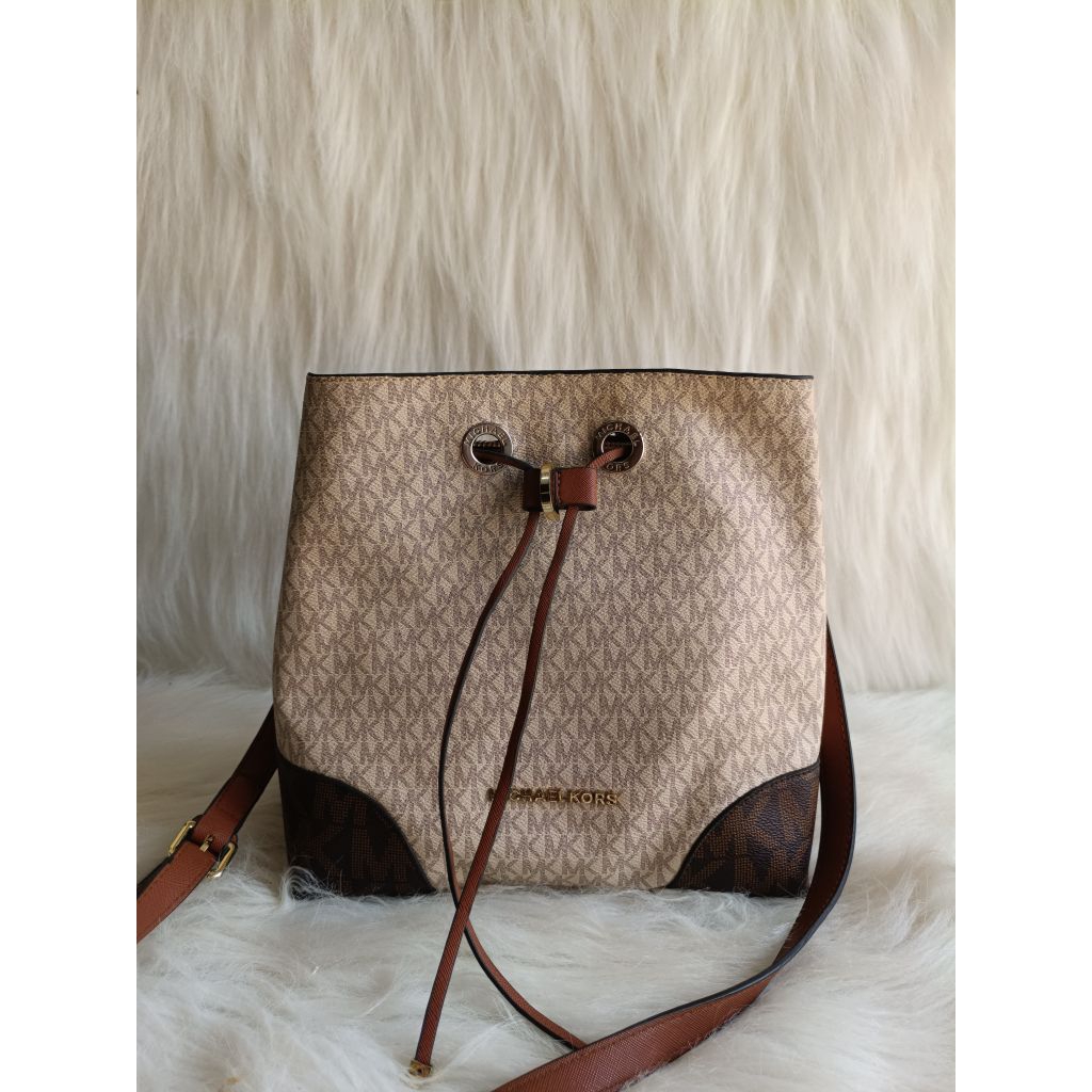 Preloved tas seling wanita serut Michael Kors bahan kulit asli