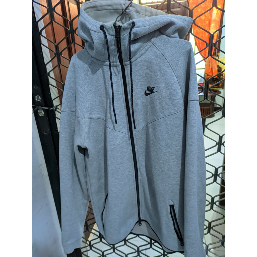 Nike Tech Jacket