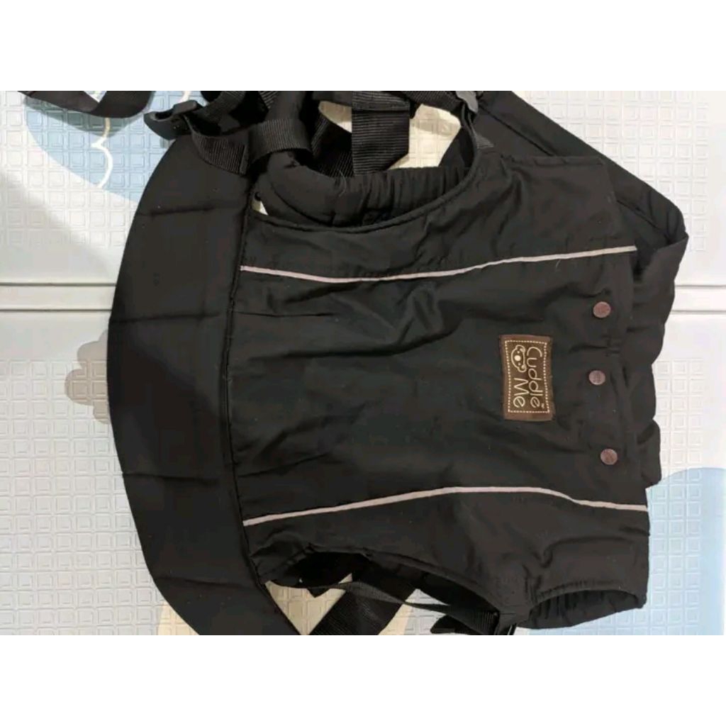 sewa gendongan cuddle me