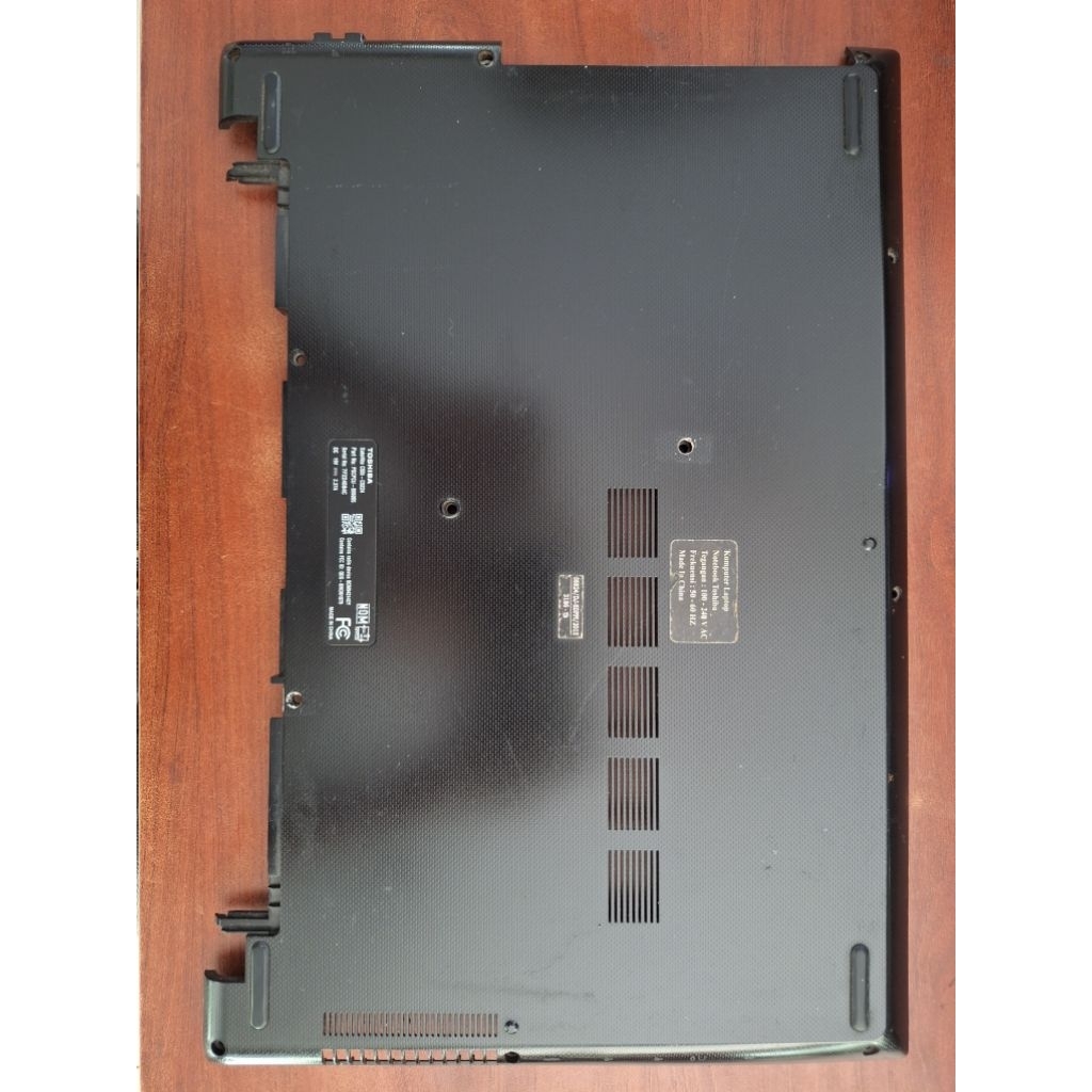 Bottom Case laptop Toshiba satellite C55t-C5224 copotan