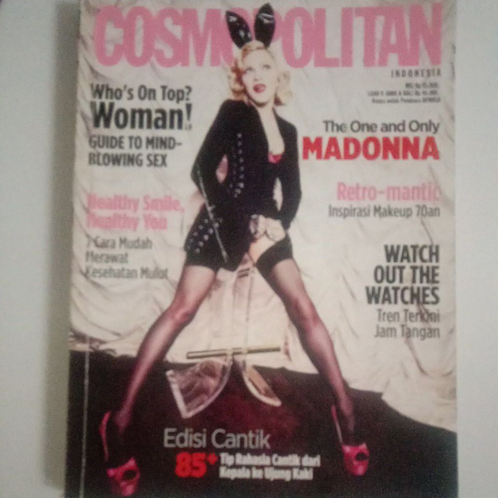 Majalah Cosmopolitan Mei 2015 Cover Madona