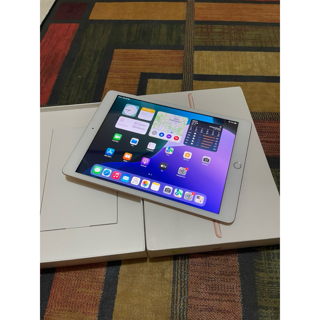 IPad 8 128GB, Wifi ( GOLD ) || SecondOriginal Mulus