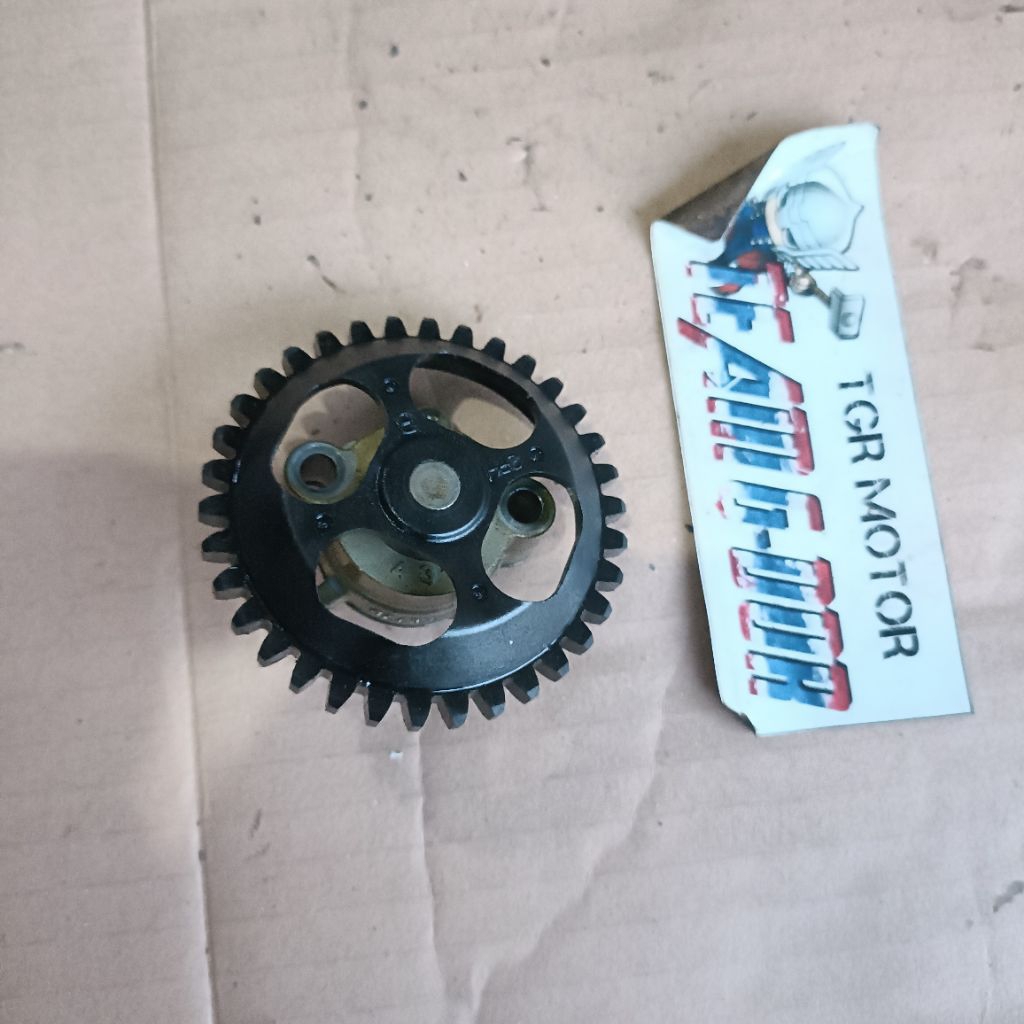 pompa oli gear gigi pompa oli original yamaha mio gear freego fazzio 125 bekas copotan