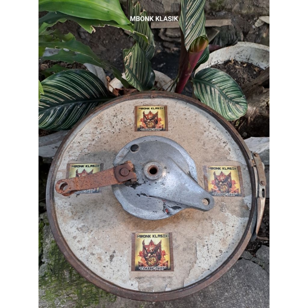 tutup tromol belakang yamaha gt80 ORIGINAL tutup tromol belakang yamaha gt 80  tutup tromol yamaha g