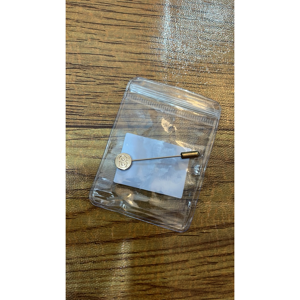 Buttonscarves Brooch Original 1000%