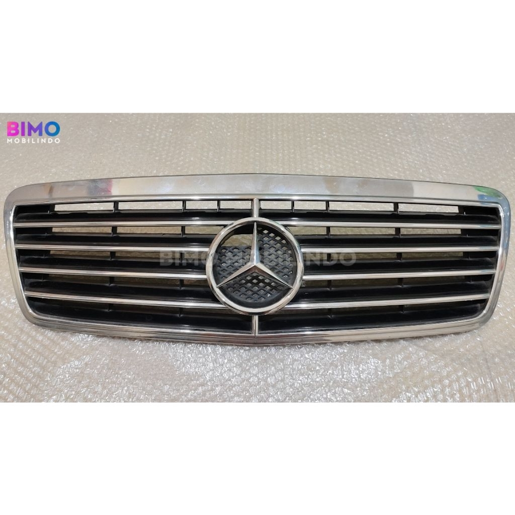 Grill Mercy Mercedes Benz C Class W203 2001 2002 2003 2004 2005 2006 2007