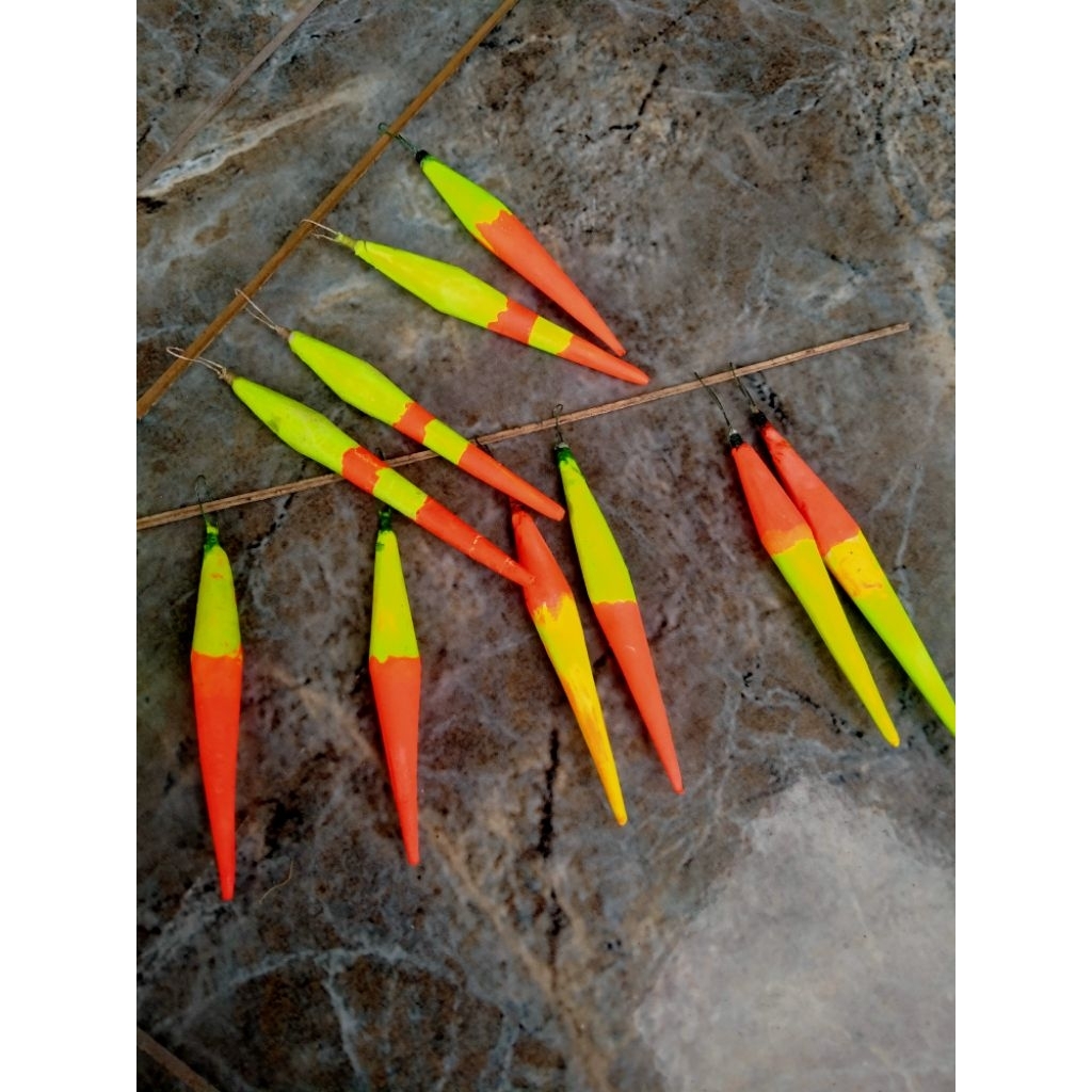 kimpul, pelampung sensitif stabil dan anti badai sangat cocok untuk mancing patin apungan dan dasara