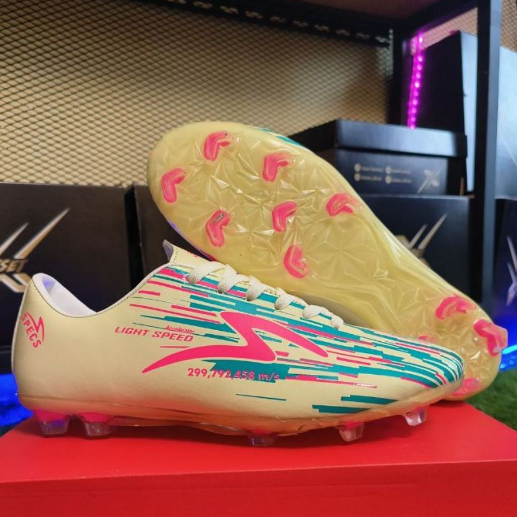 Sepatu bola reborn merek es ss strbrry