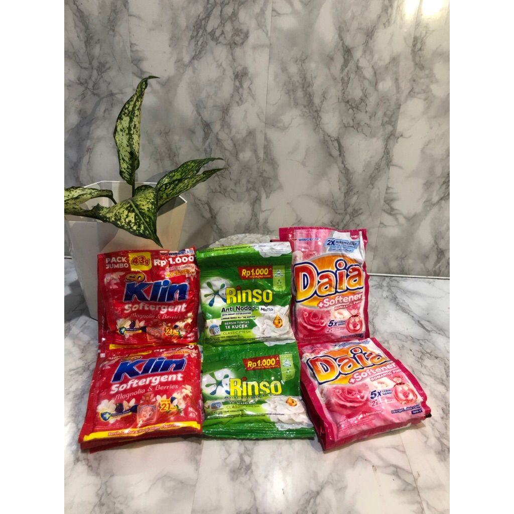 18 sachet sabun detergent bubuk rinso/soklin/daia Mix (campur).