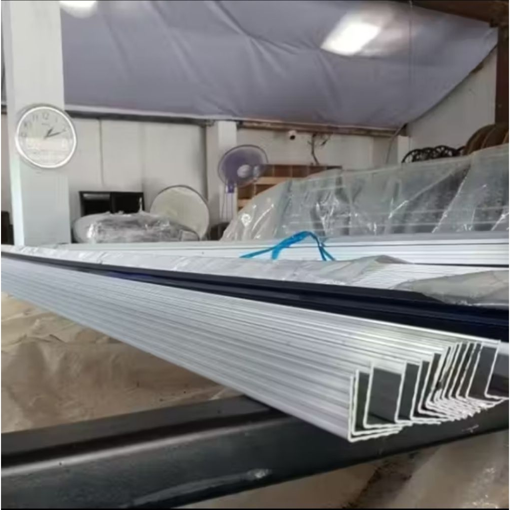 LIS L/ lis U,M HARKES BOX POWER  JUAL METERAN 3MTER 1,5MTER 1METER  TEBAL1,5m UK 3x3cm