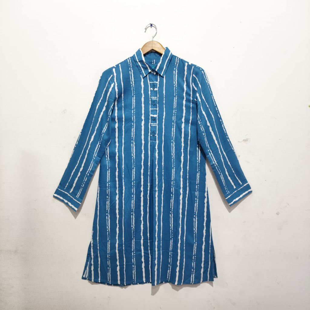 MCB Ladies Atasan Tunik Wanita Katun Biru Motif Garis MLBJ.5508084
