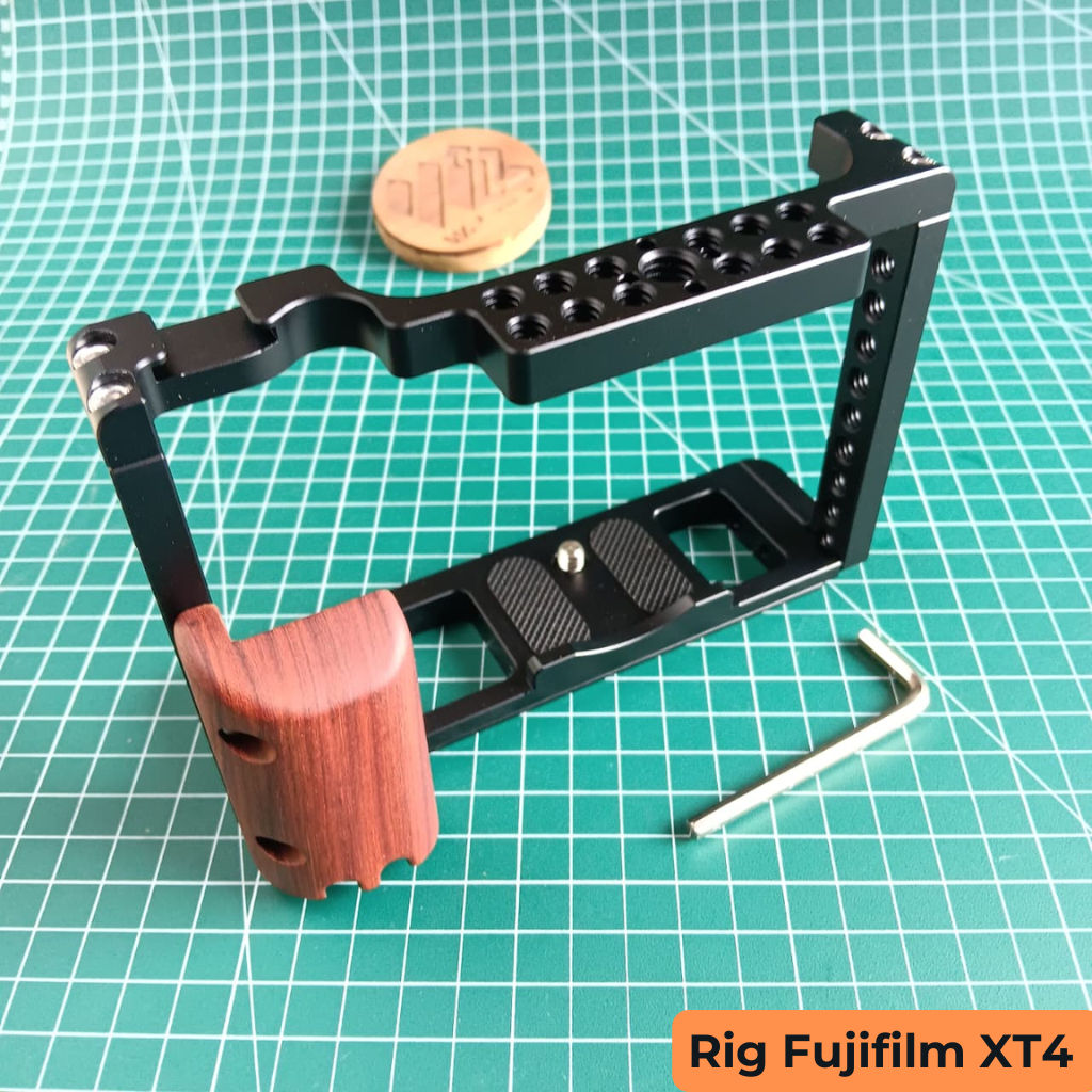 Cage Rig for Fujifilm XT4 Bracket Grip