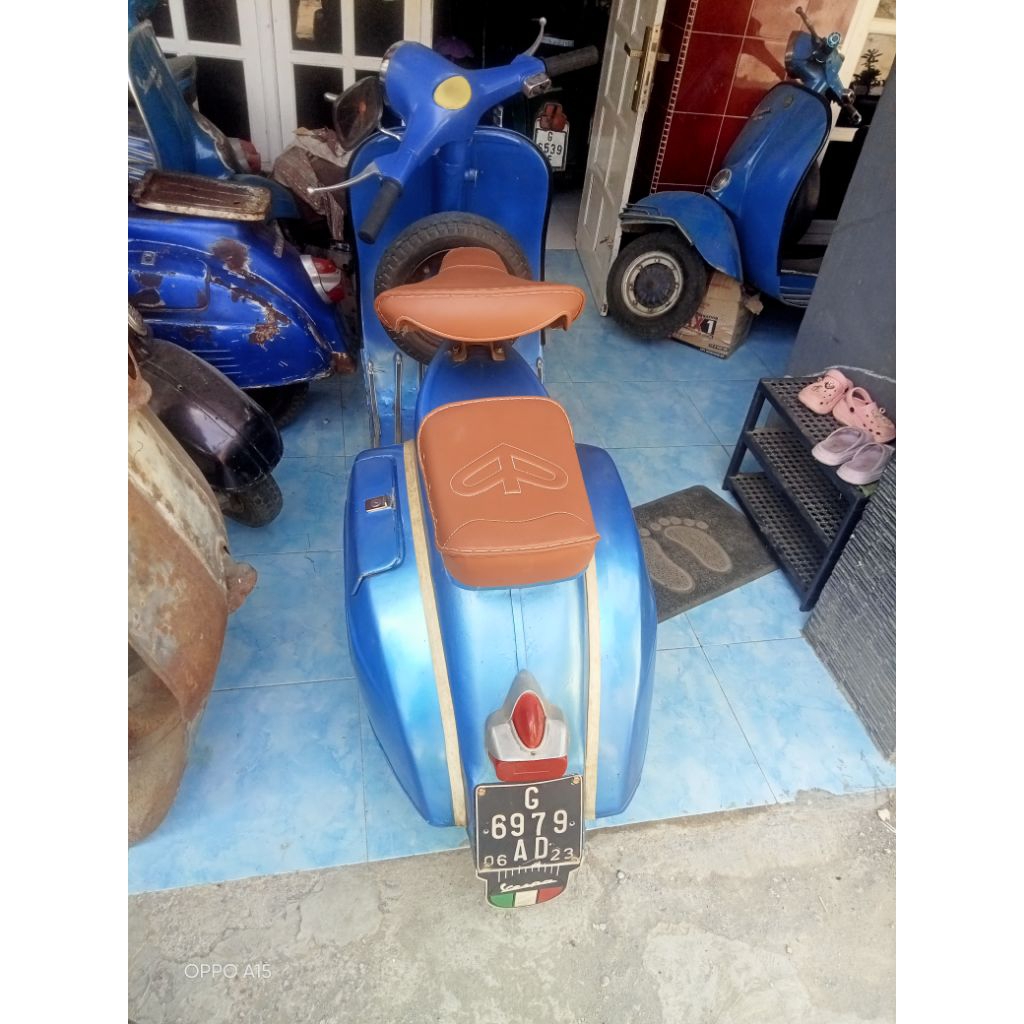Vespa super 73 Astuti komplit pajak on plat G