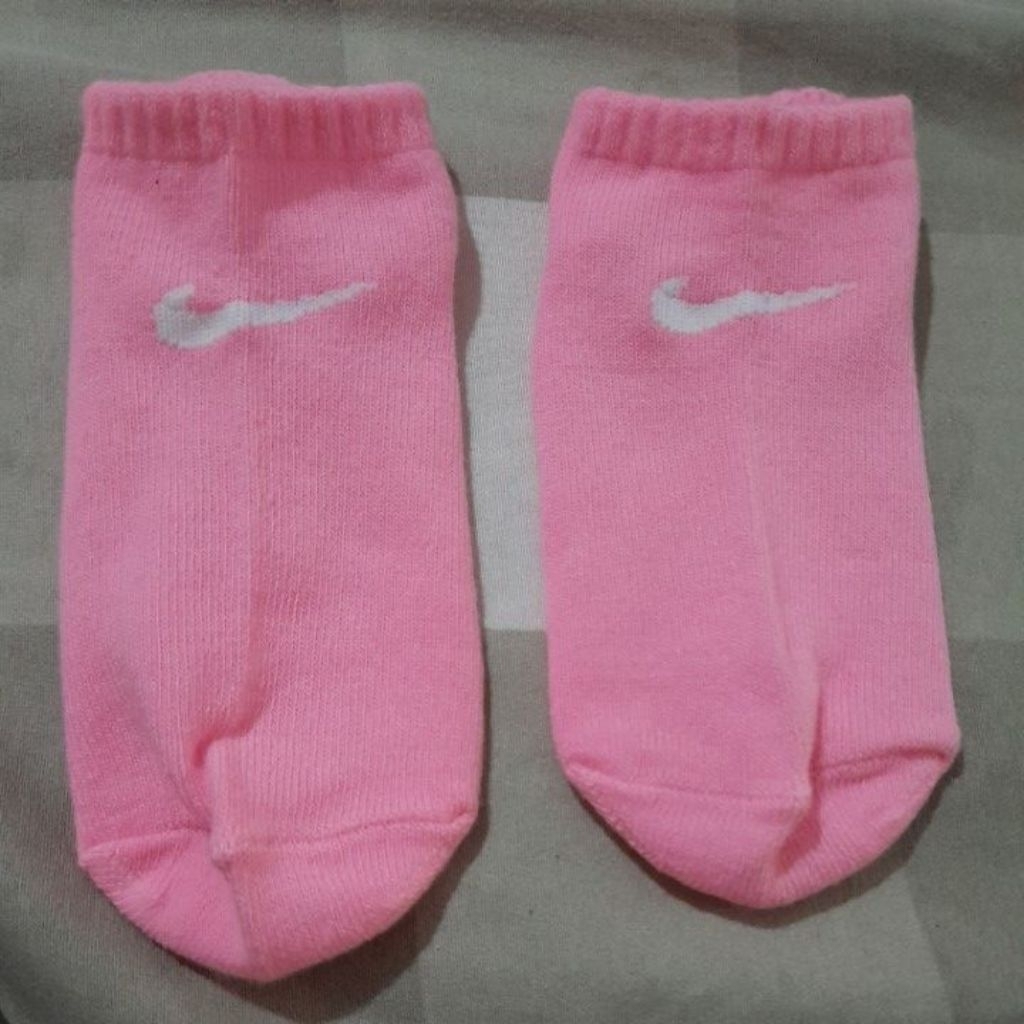 Preloved Like New Kaos Kaki Anak Perempuan NIKE Original 5 6 th