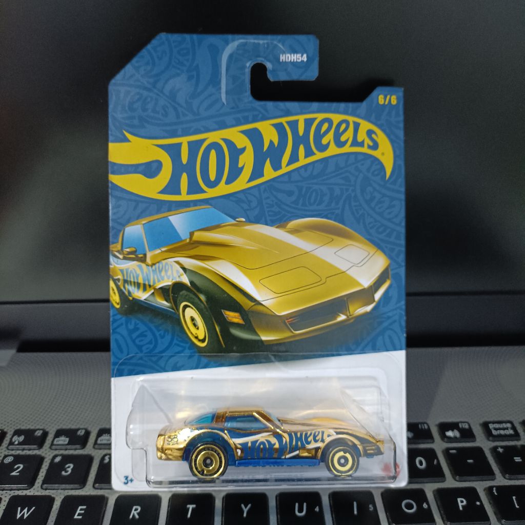 Hot Wheels 58th Anniversary Series Chevrolet Corvette Stingray Gold Chase