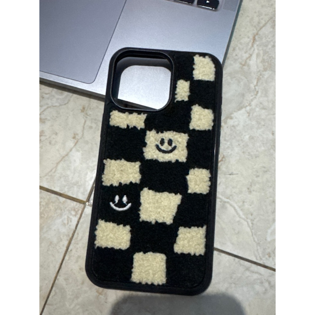 PRELOVED CASE IPHONE 15 PROMAX