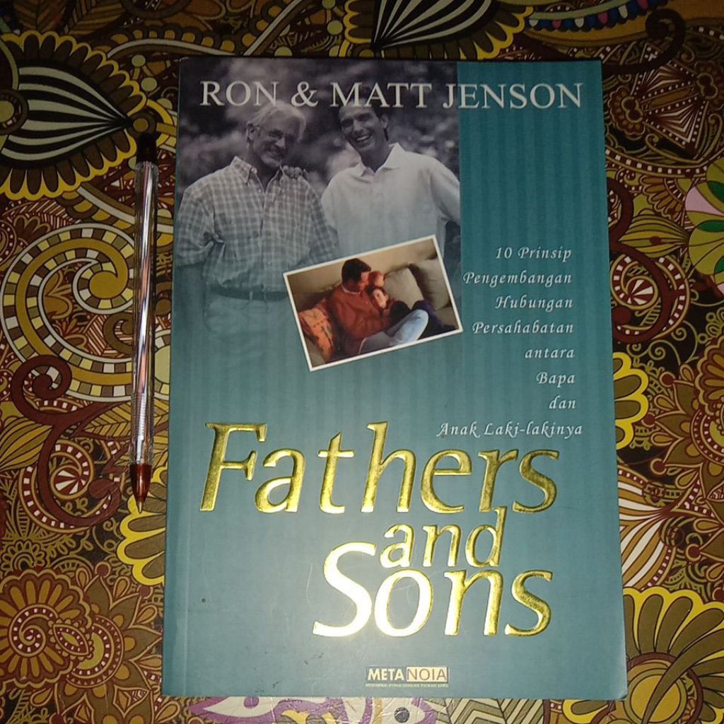 BUKU FATHERS AND SONS