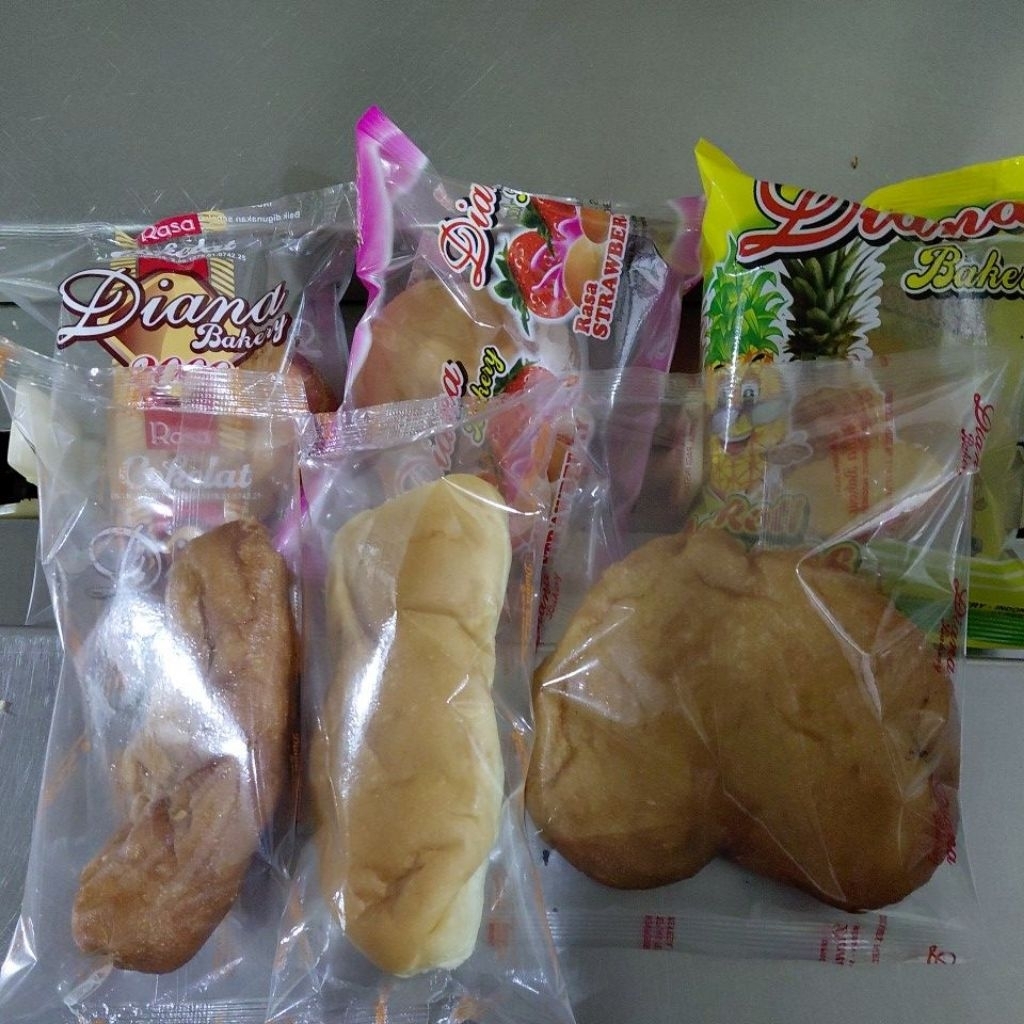 Roti Ekonomis Diana Bakery – Aneka Roti Fresh & Lembut, Bisa Mix Varian