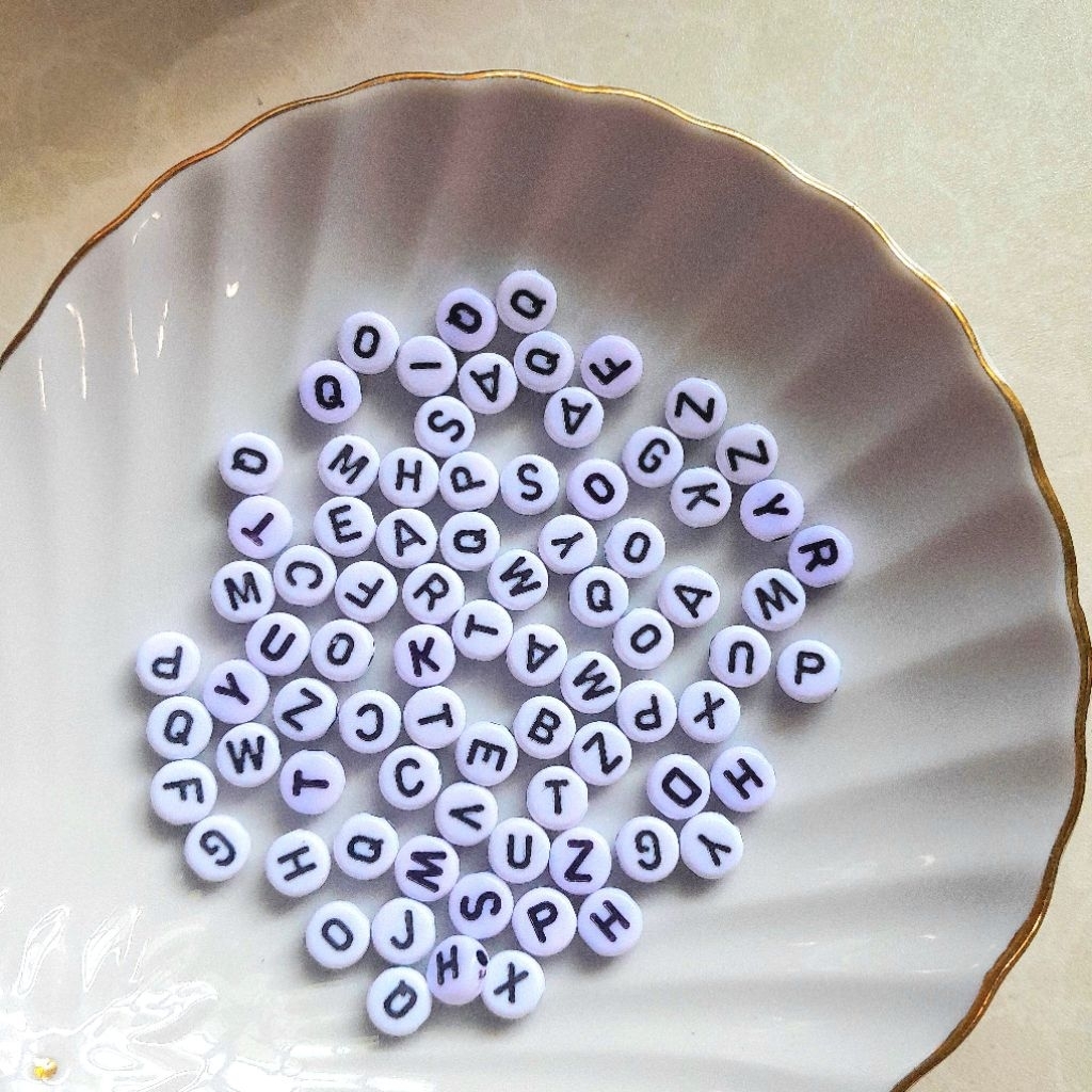 RANDOM INISIAL 100 pcs | TAMBAHAN  HURUF ATAU INISIAL UNTUK GELANG KALUNG ATAU CINCIN DLL | MANIK HU