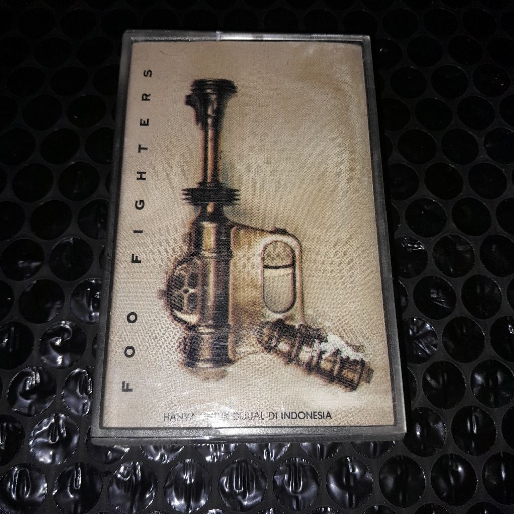 kaset pita foo fighters selftitled