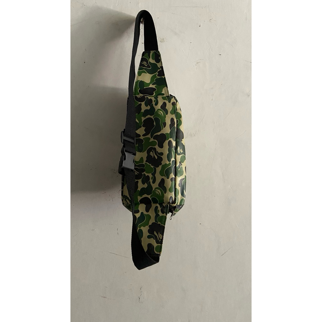 slingbag bape camo
