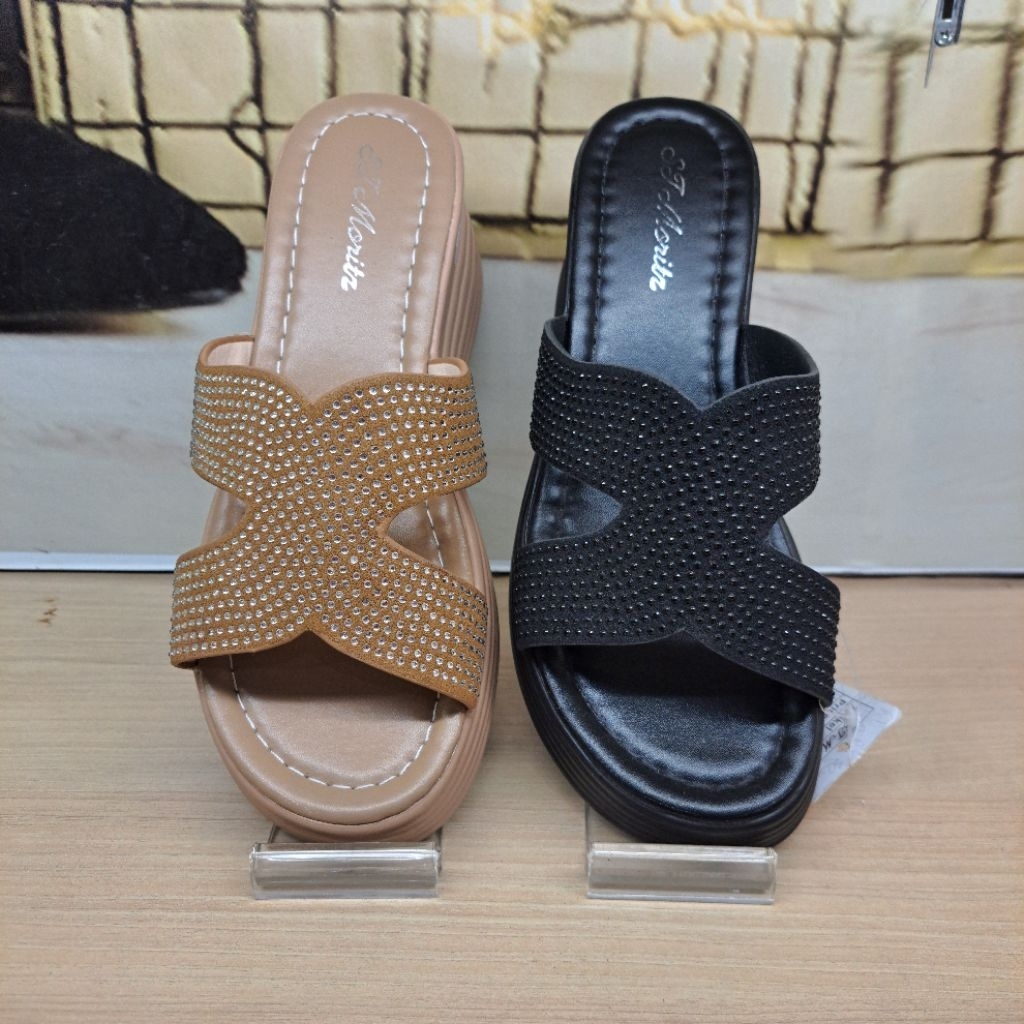 Sandal wanita ST.MORITZ