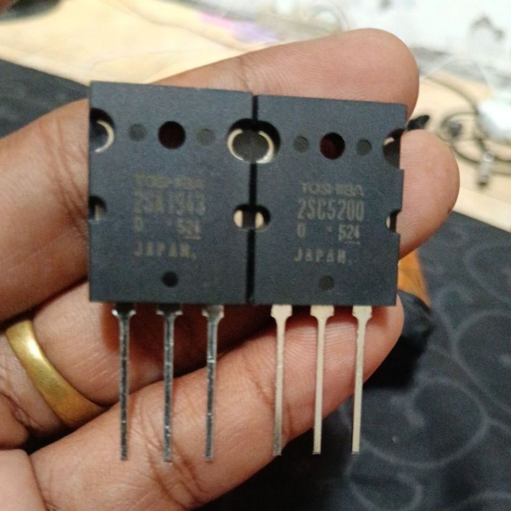 TR Toshiba 2sc5200 set