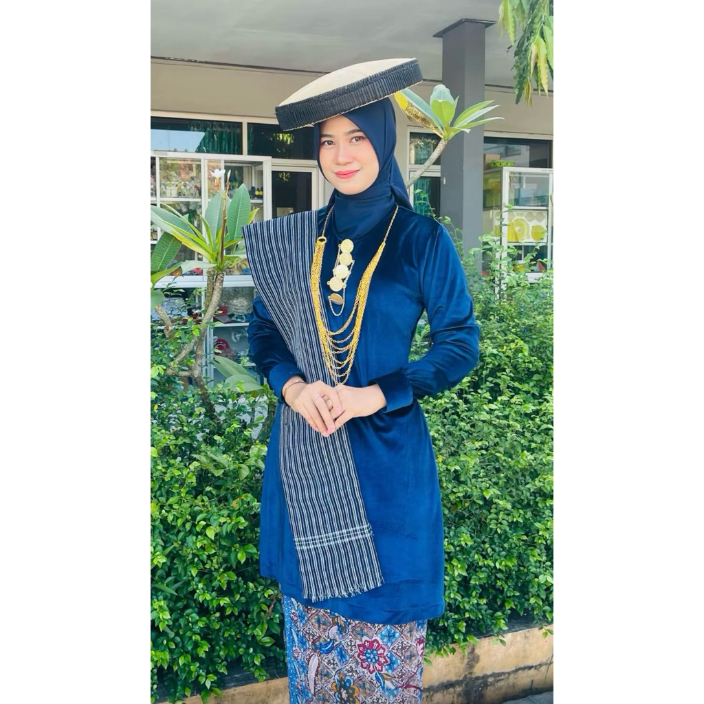 Selendang Lurik - Kain Tenun - Gendongan kayu rumput jamu - Lompong Keli