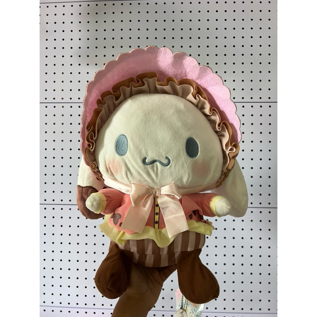 boneka cinnamoroll pink topi furyu