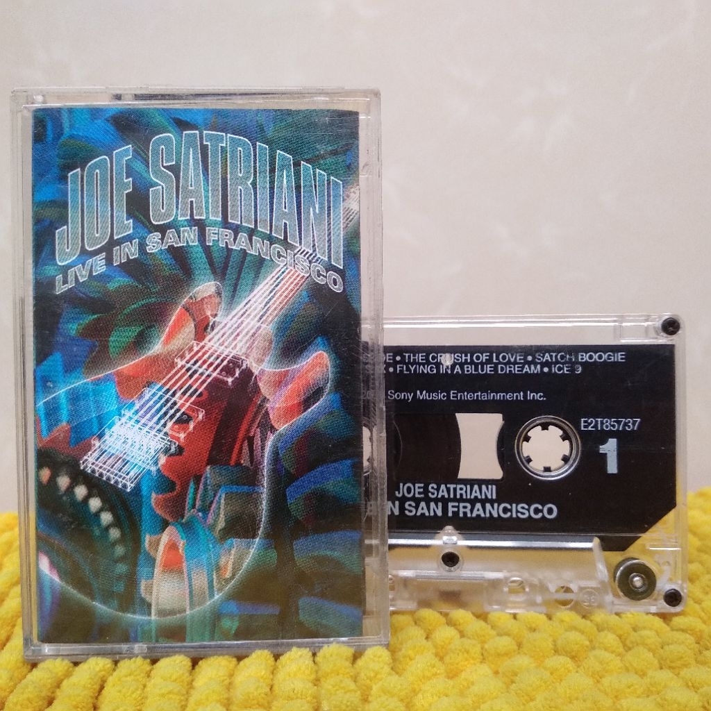 KASET PITA JOE SATRIANI - LIVE CASSETTE ONE