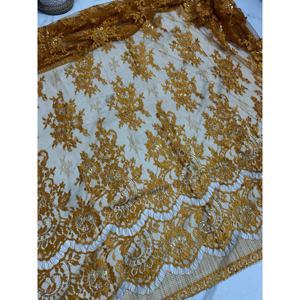 Brokat Bright Glossy Metalik Soltiss Ceplok Fit Jumbo 1,6 Meter (Rijek/Grade B)