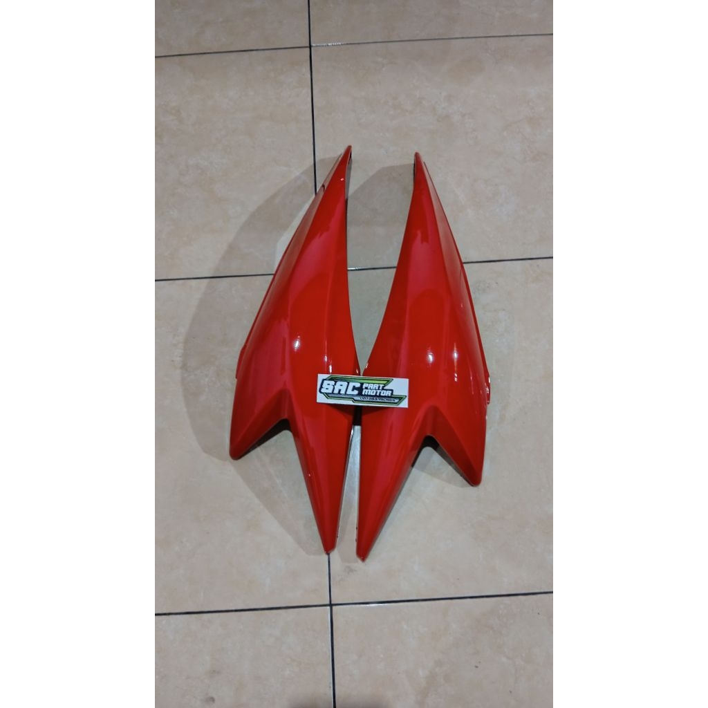 COVER BODY HONDA BLADE OLD 110 WARNA MERAH FERARI