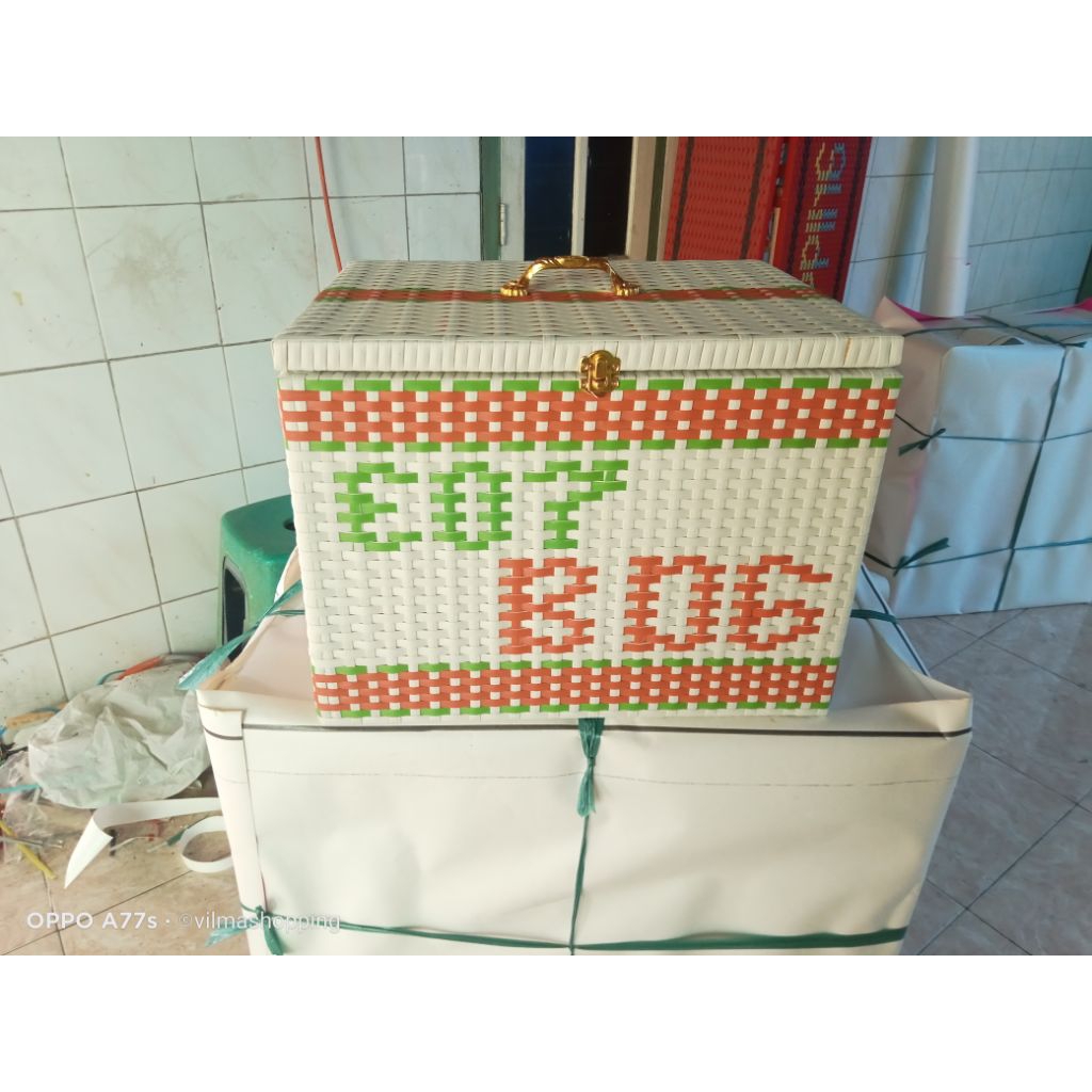 Kisa merpati putih/Kisa merpati rotan/kandang merpati/kroso merpati