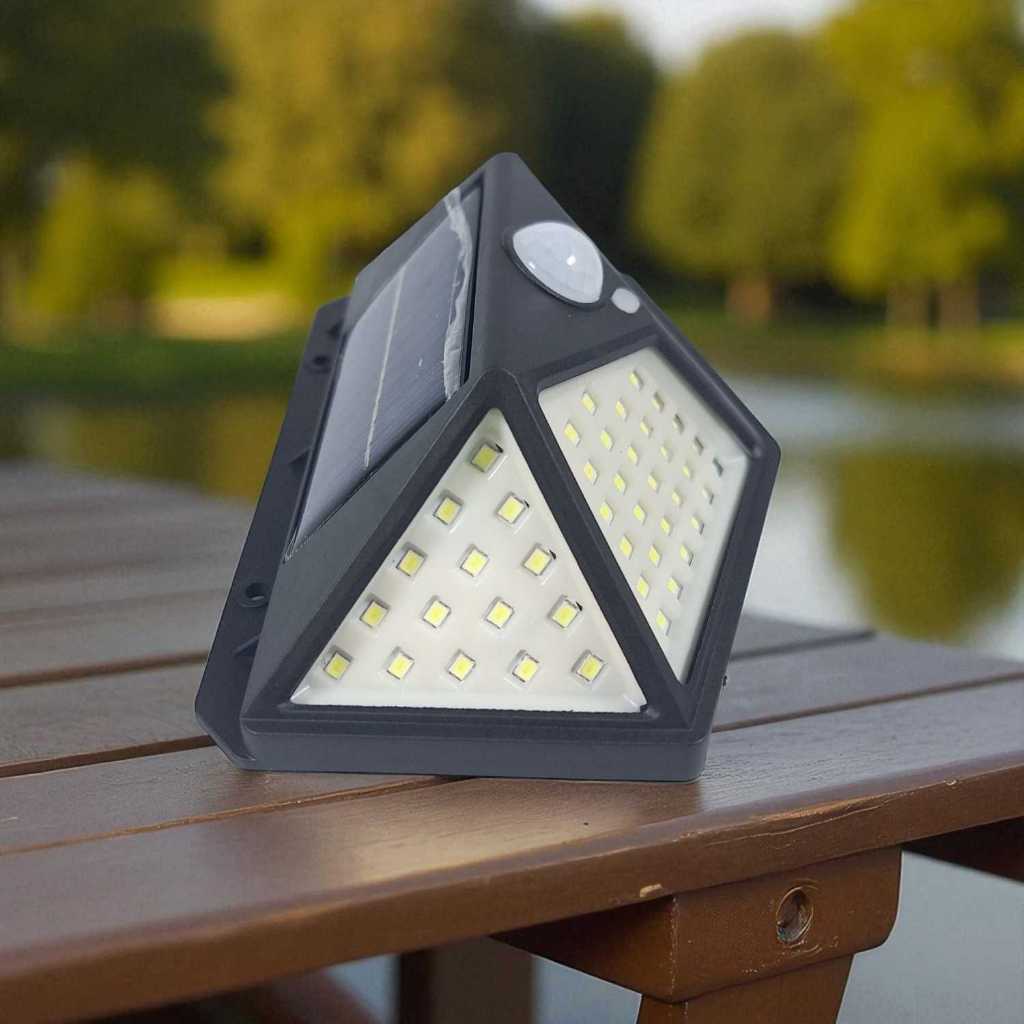 Lampu Dinding Solar Sensor Tenaga Matahari untuk Pencahayaan Outdoor dengan Fitur Sensor dan Panel S