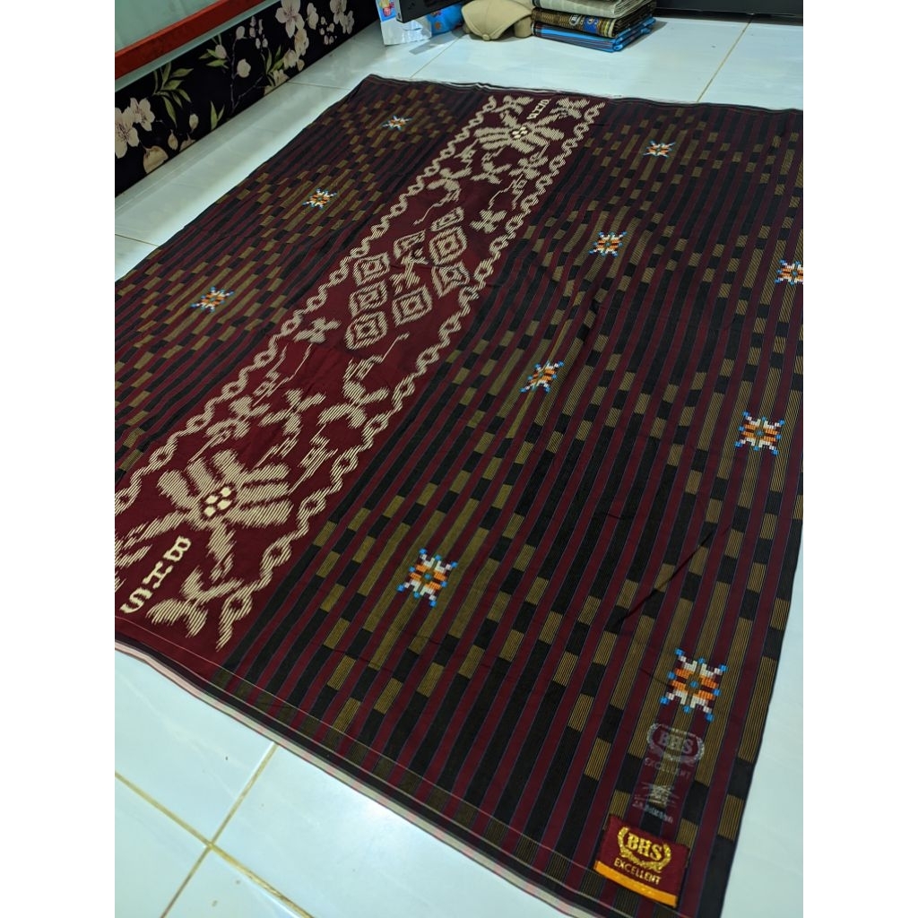 sarung BHS excellent gold ber tanda tangan secound bagus