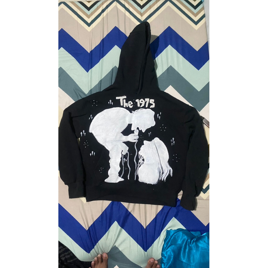 hoodie boxy 330 gsm rework the 1975