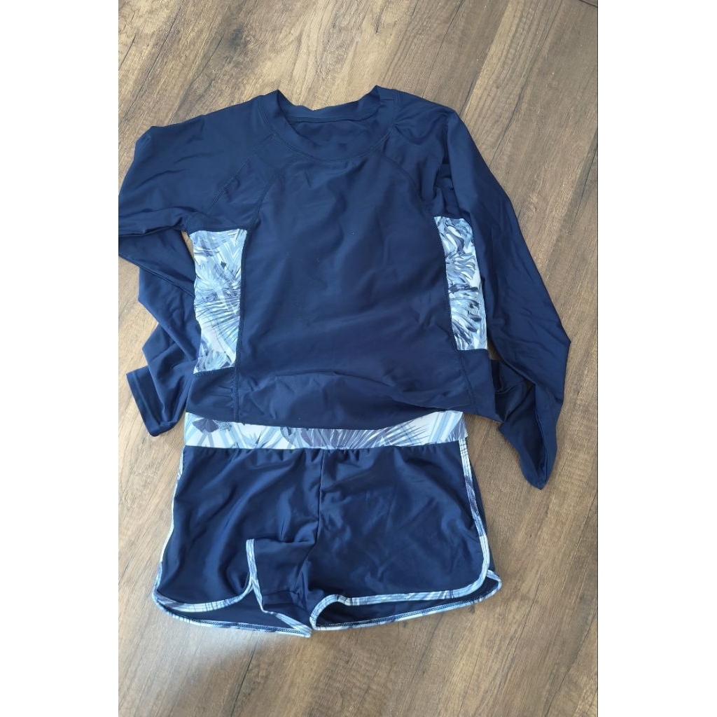 [Preloved] Baju Renang Wanita Dewasa Swimwear Two Piece Lengan Panjang Rash guard