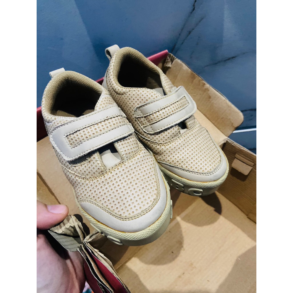 prelove sepatu anak fr kids