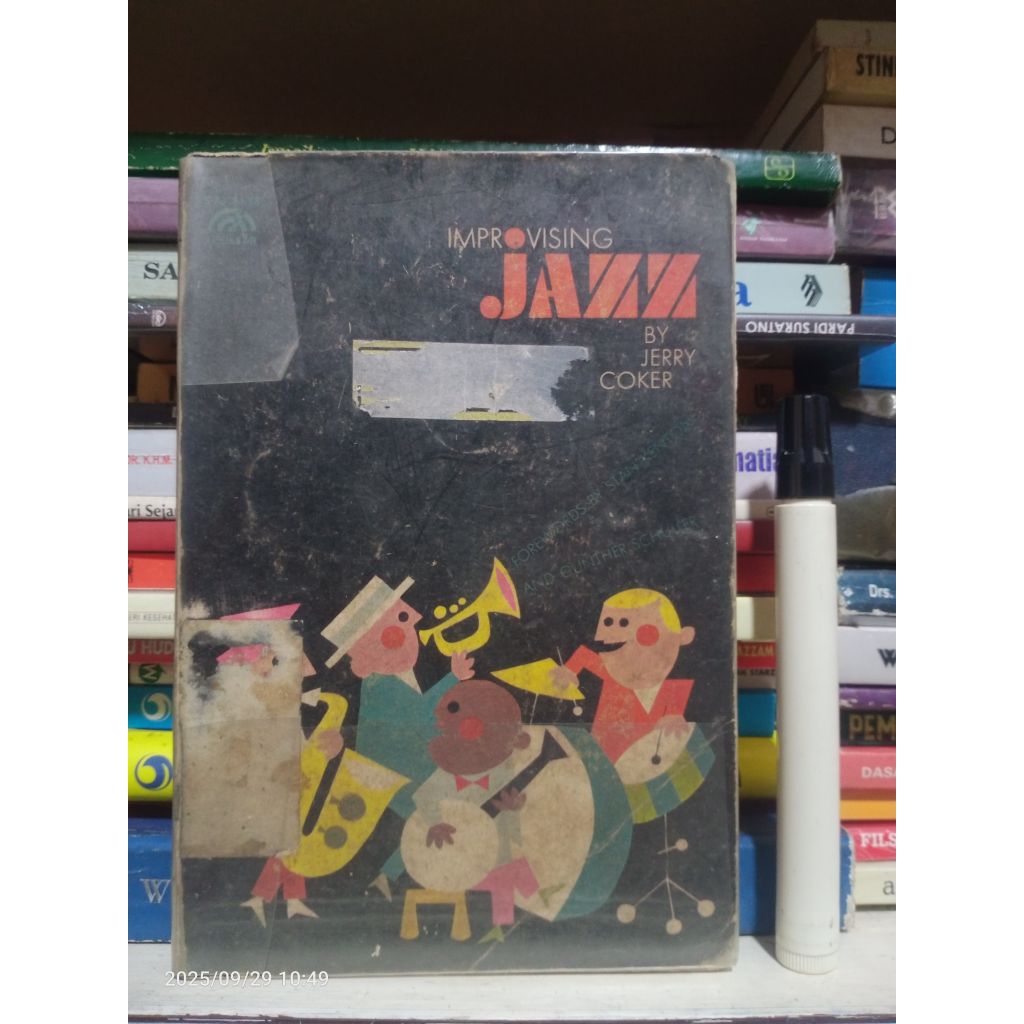 Buku Musik Impor: Improvising Jazz