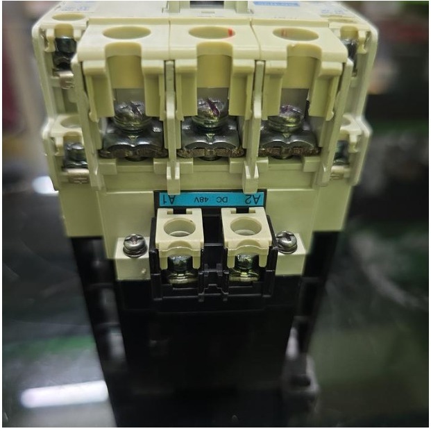 MITSHUBISHI MAGNETIC CONTACTOR SD-N35 60A 3P 48VDC CONTACTOR 60A 48VDC