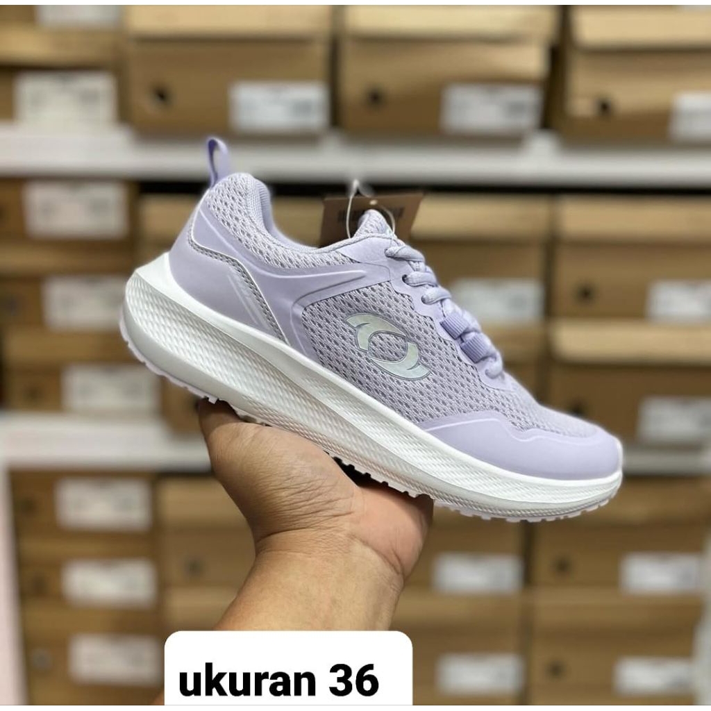 ukuran 36 sepatu sport olahraga lari runing wanita sepatu diadora lilac