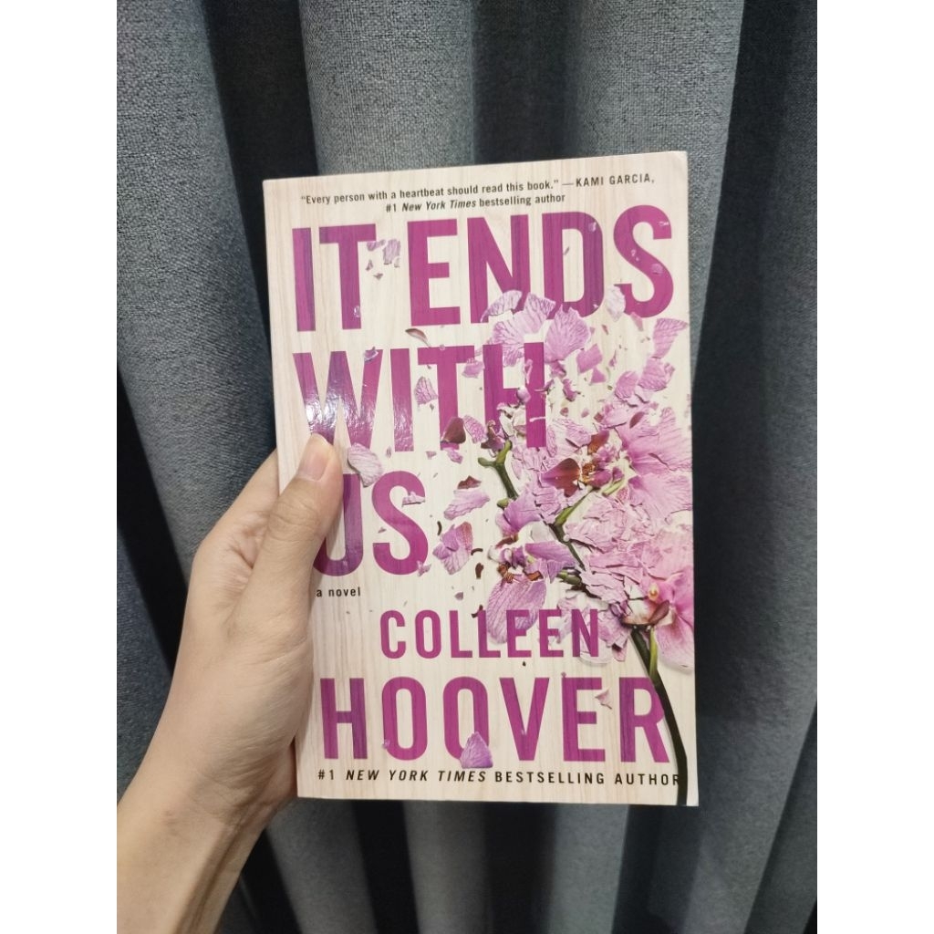 Preloved English Novel - It Ends with Us
